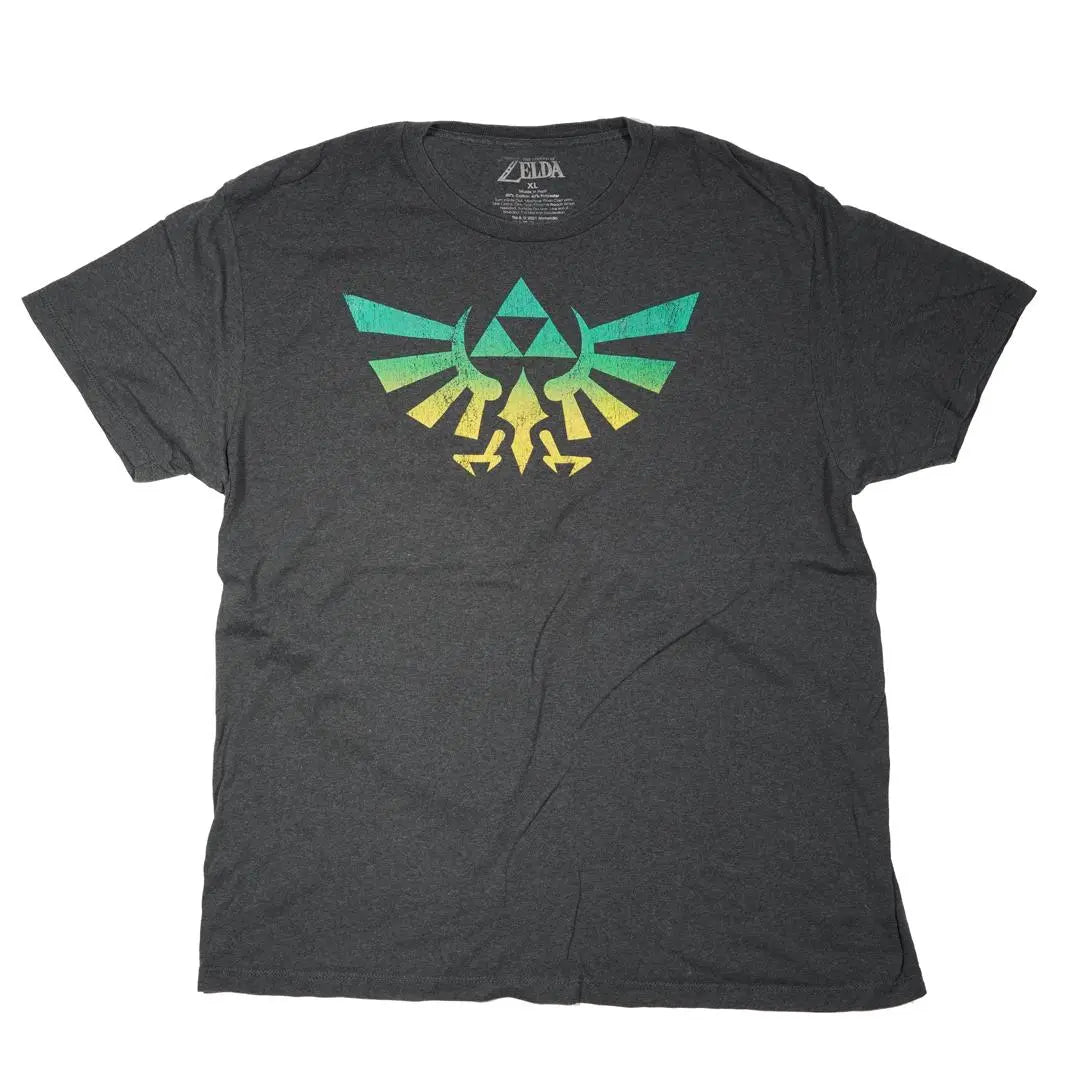 Juego T: The Legend of Zelda: Camiseta Link con emblema de Hyrule Link Nintendo Gris