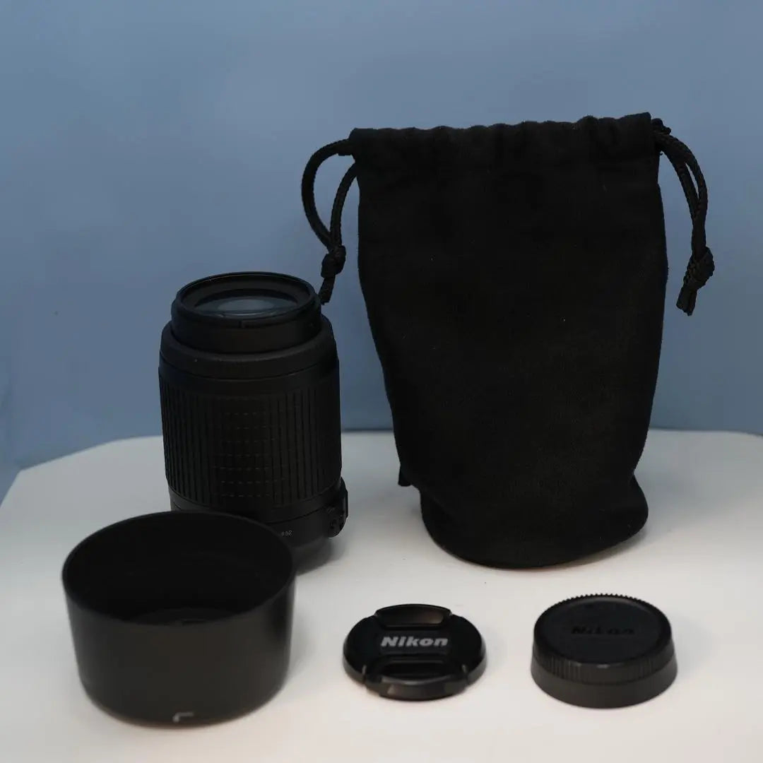 Nikon genuine 55-200mm telephoto lens, good condition a3673