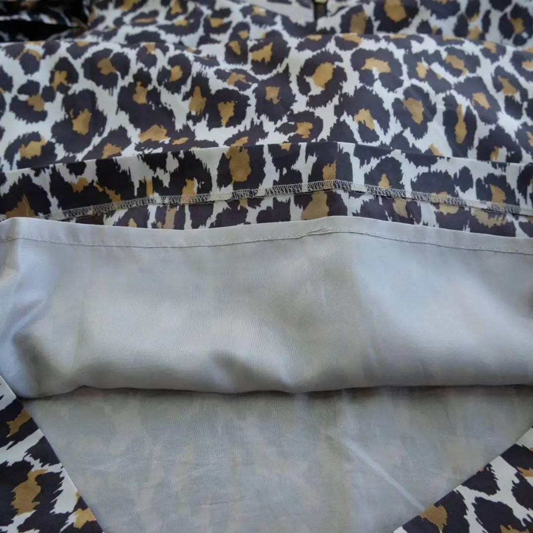 Tiara T-shirt, tunic, short sleeve, leopard print, leopard print, beige, size L