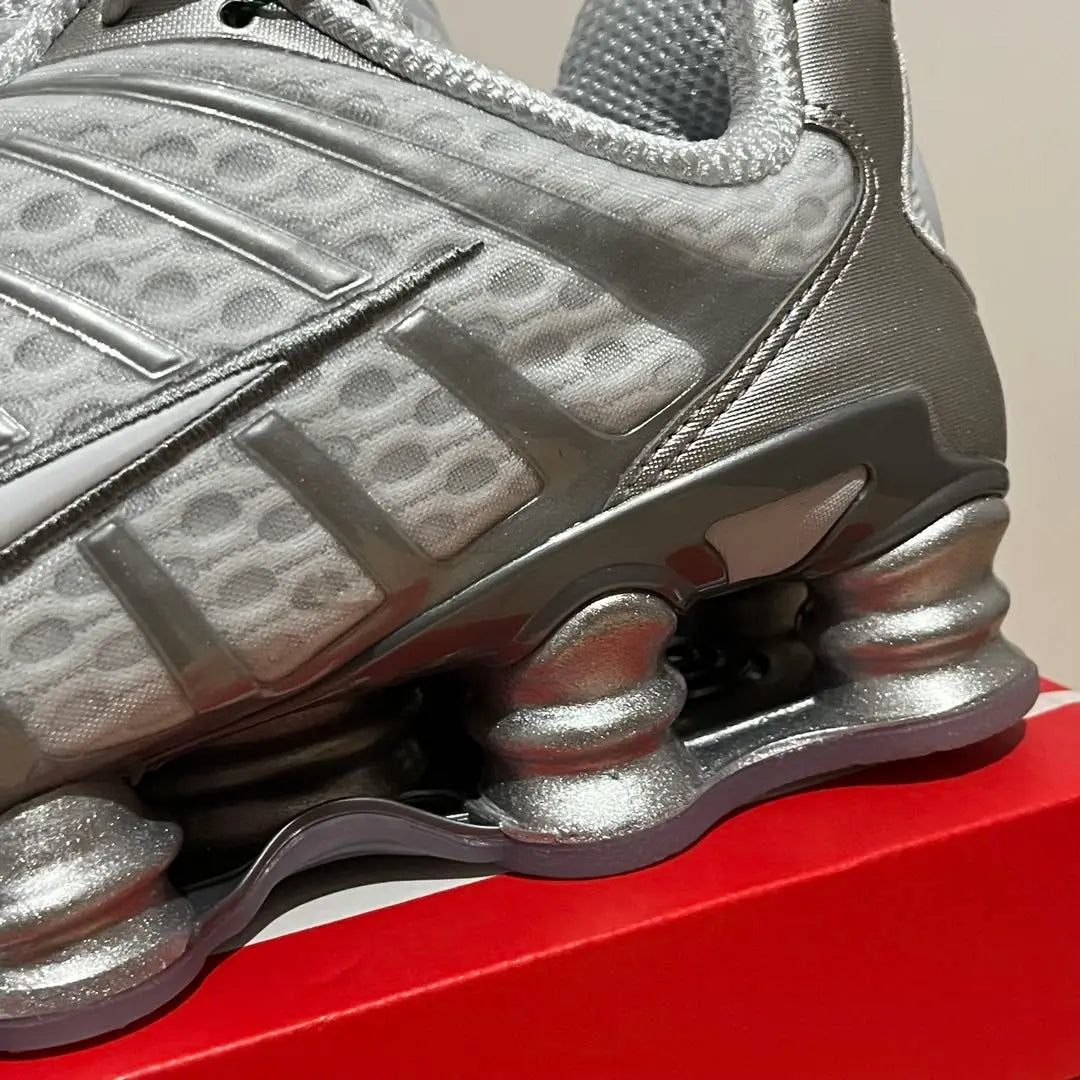 Shox TL Pure Platinum & Metallic Silver