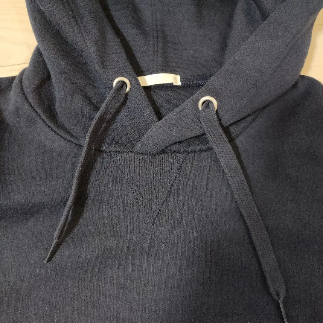 [Wear once] GU Hooded Navy Hoodie Size M