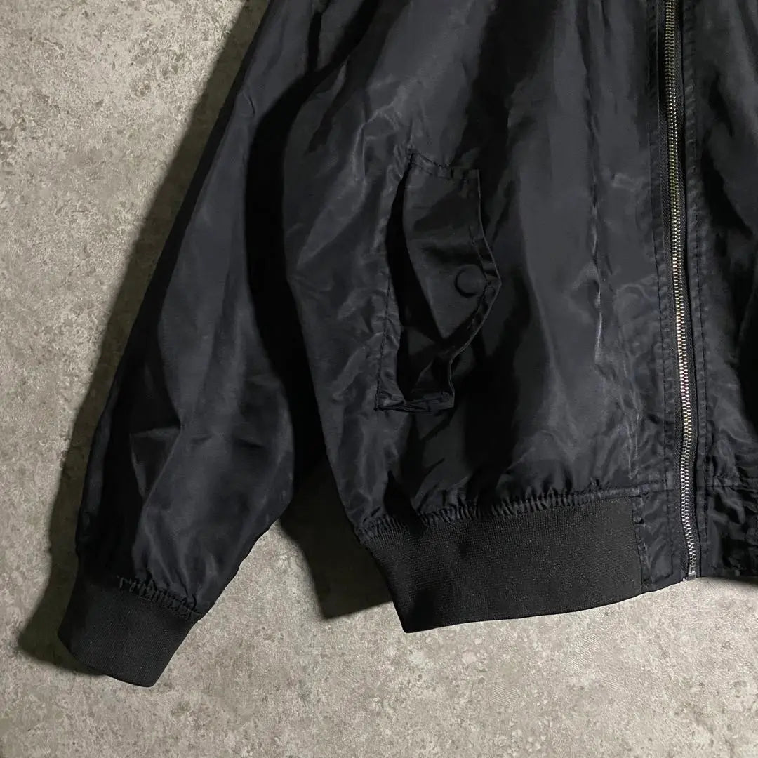 [Super Rare] Embroidered MA1 blouson, thin, black, great for a variety of occasions, beautiful