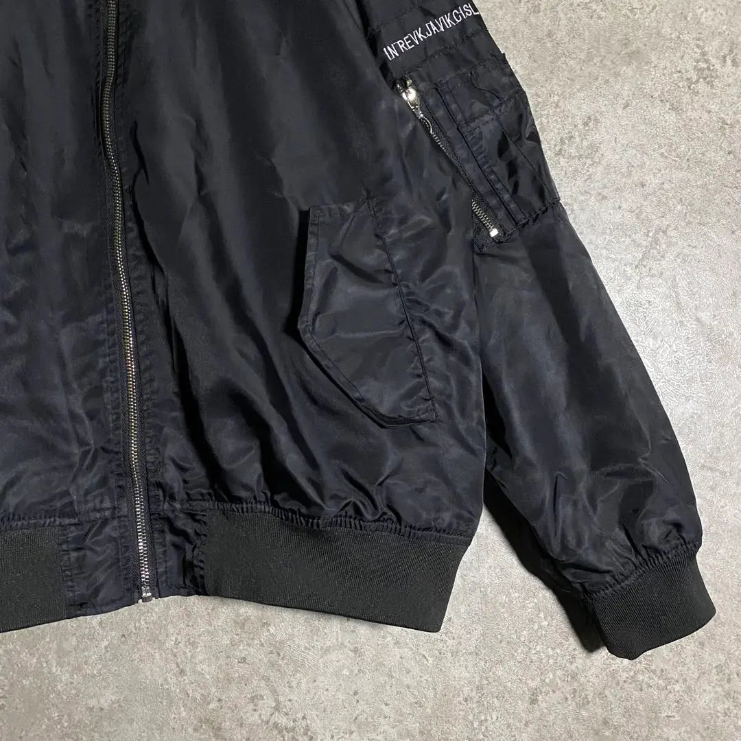 [Super Rare] Embroidered MA1 blouson, thin, black, great for a variety of occasions, beautiful