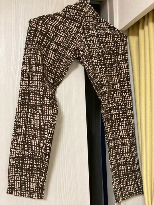 Price reduction ◆Marble check pattern stylish pants ◆