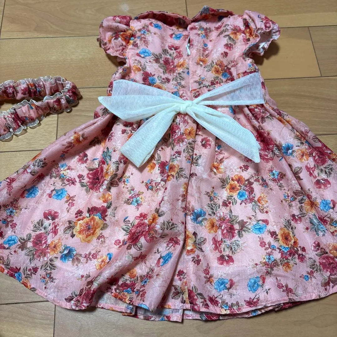 Vestido rosa con estampado floral y cinta para el pelo para bebé sin perro NENA