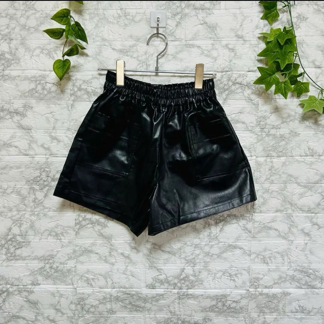 Shangpin Black Synthetic Leather Shorts, Size M, Elastic Waist