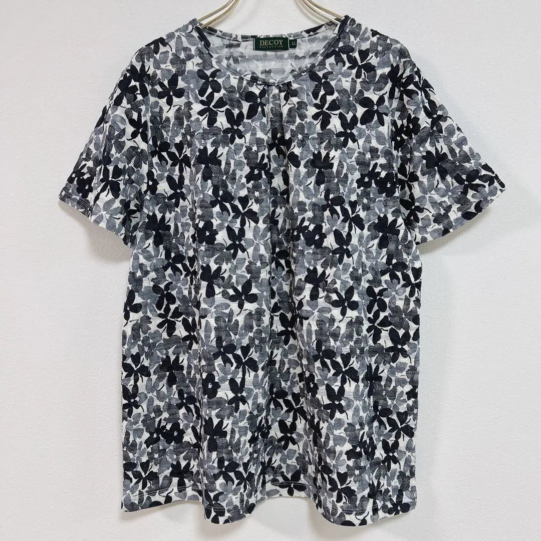 Decoy Flower pattern Short Sleeve Tops Monotone Black White Gray LL Large size