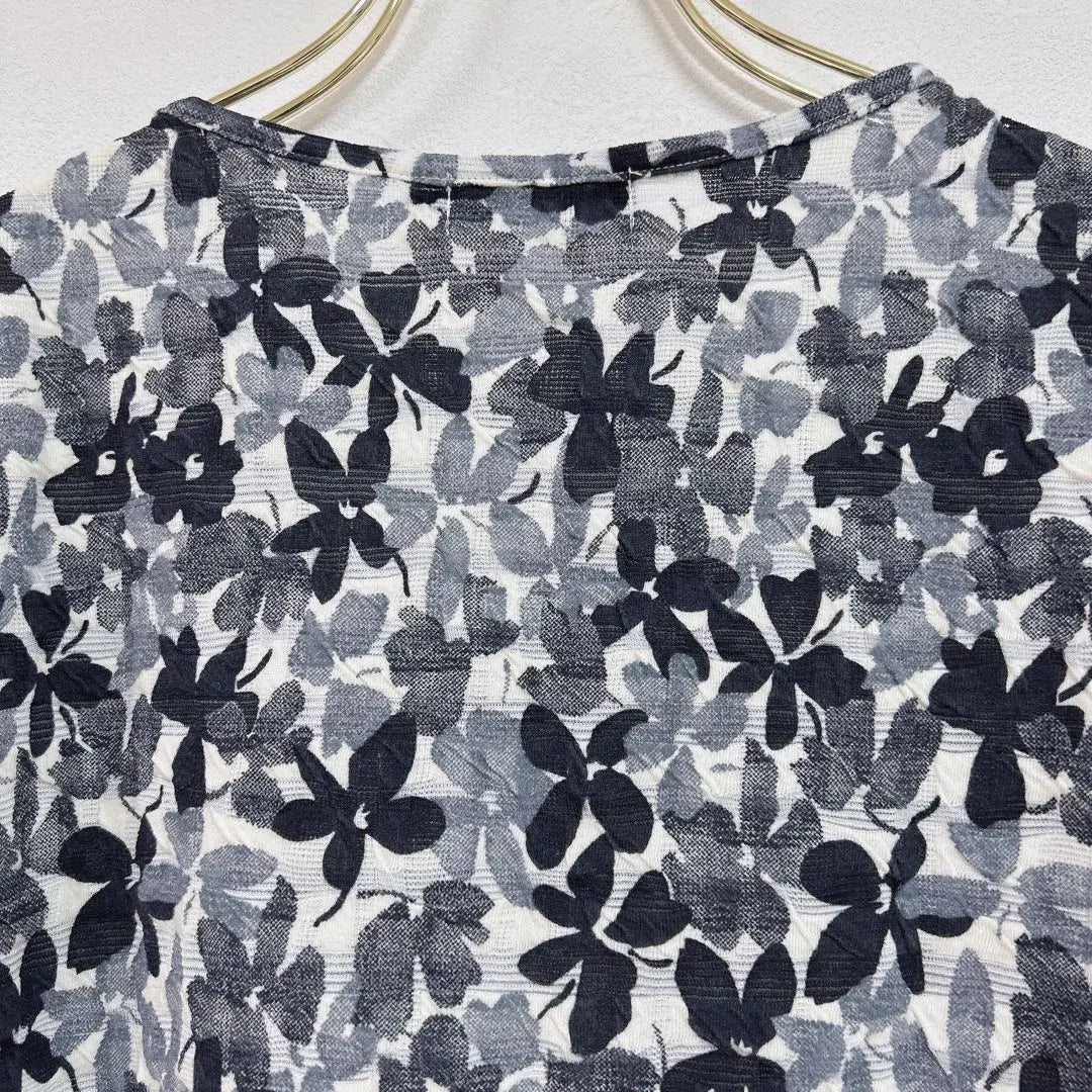 Decoy Flower pattern Short Sleeve Tops Monotone Black White Gray LL Large size