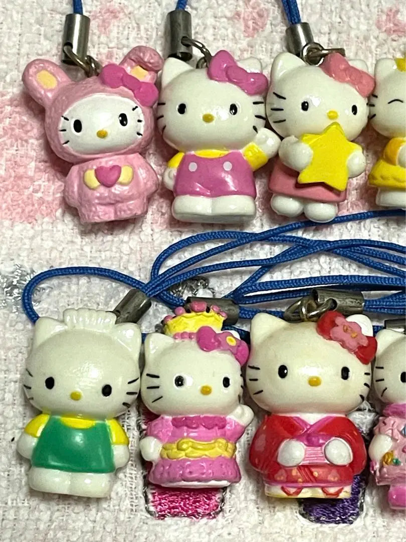 Sanrio Hello Kitty Local straps and other bulk sale