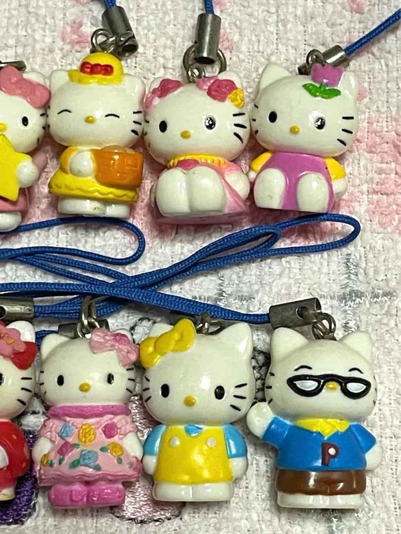 Sanrio Hello Kitty Local straps and other bulk sale