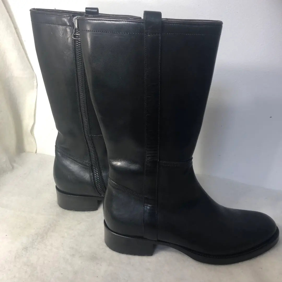 Extremely beautiful luxury BUTTERO middle boots all leather side zip