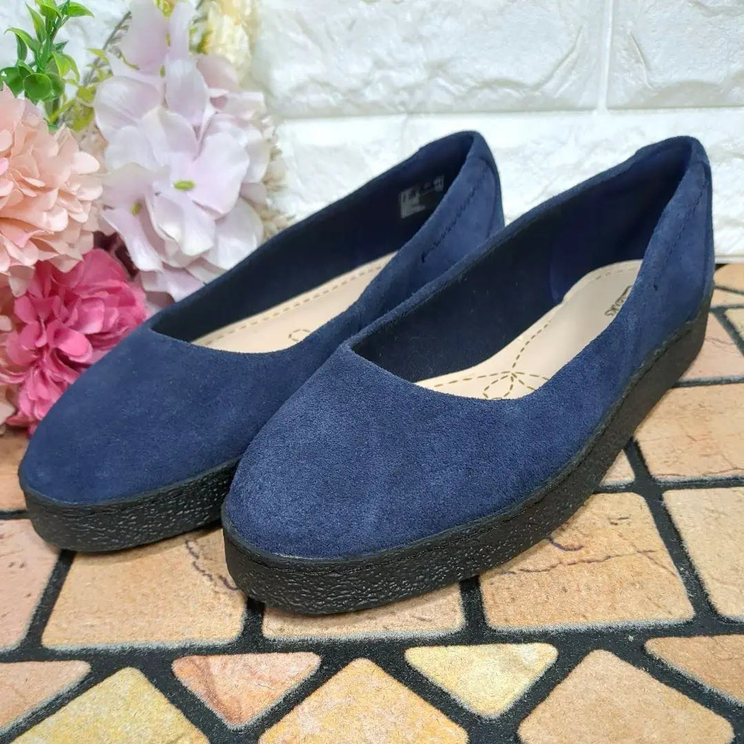 Unused Clarks Thick Sole Slip-on 22cm Suede Round Toe Navy Navy