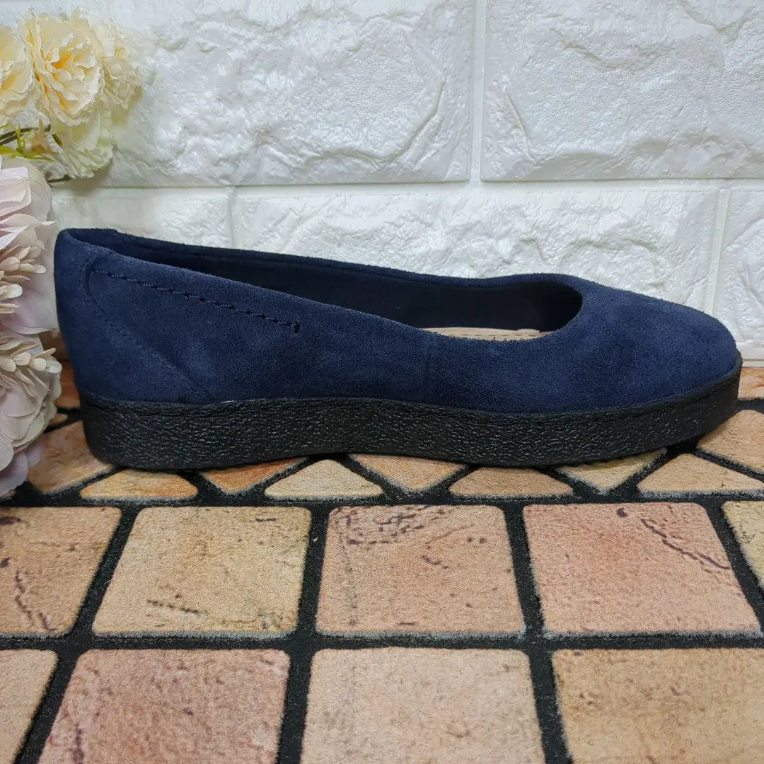 Unused Clarks Thick Sole Slip-on 22cm Suede Round Toe Navy Navy