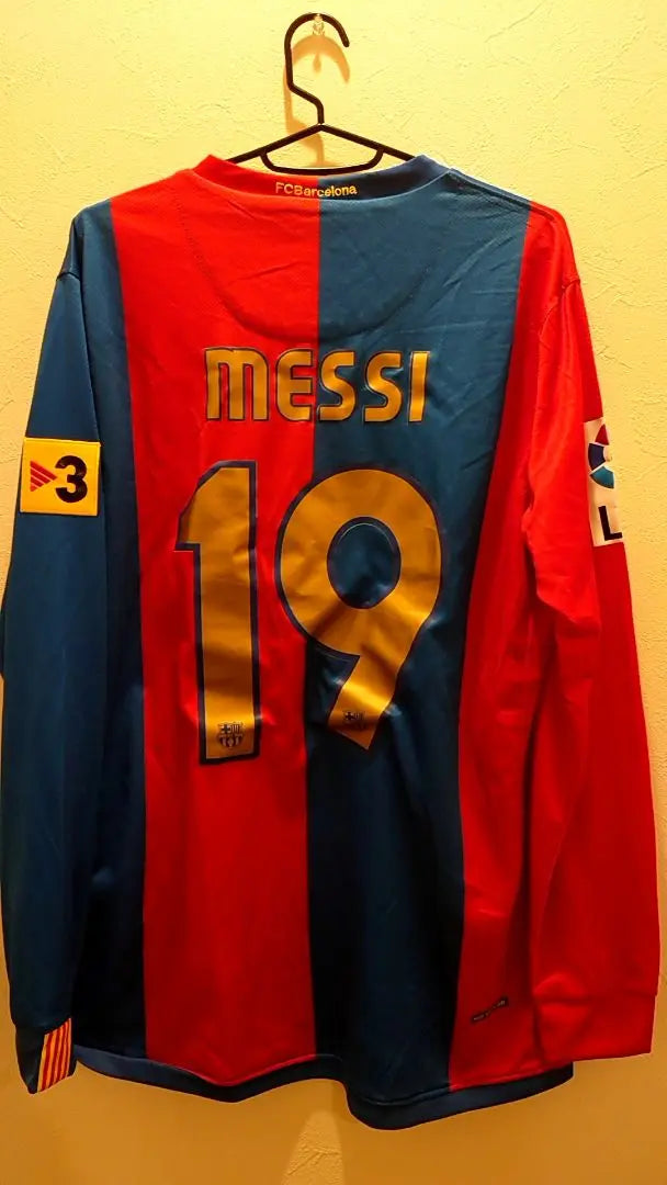 07/08 FC Barcelona Messi 19 番