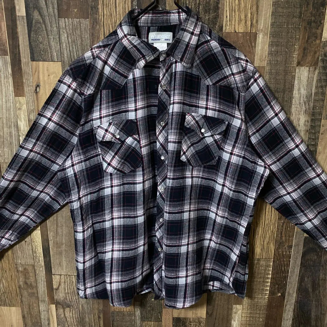 Gray Men's Madras Check XL Wrangler USA Vintage Long Sleeve Shirt