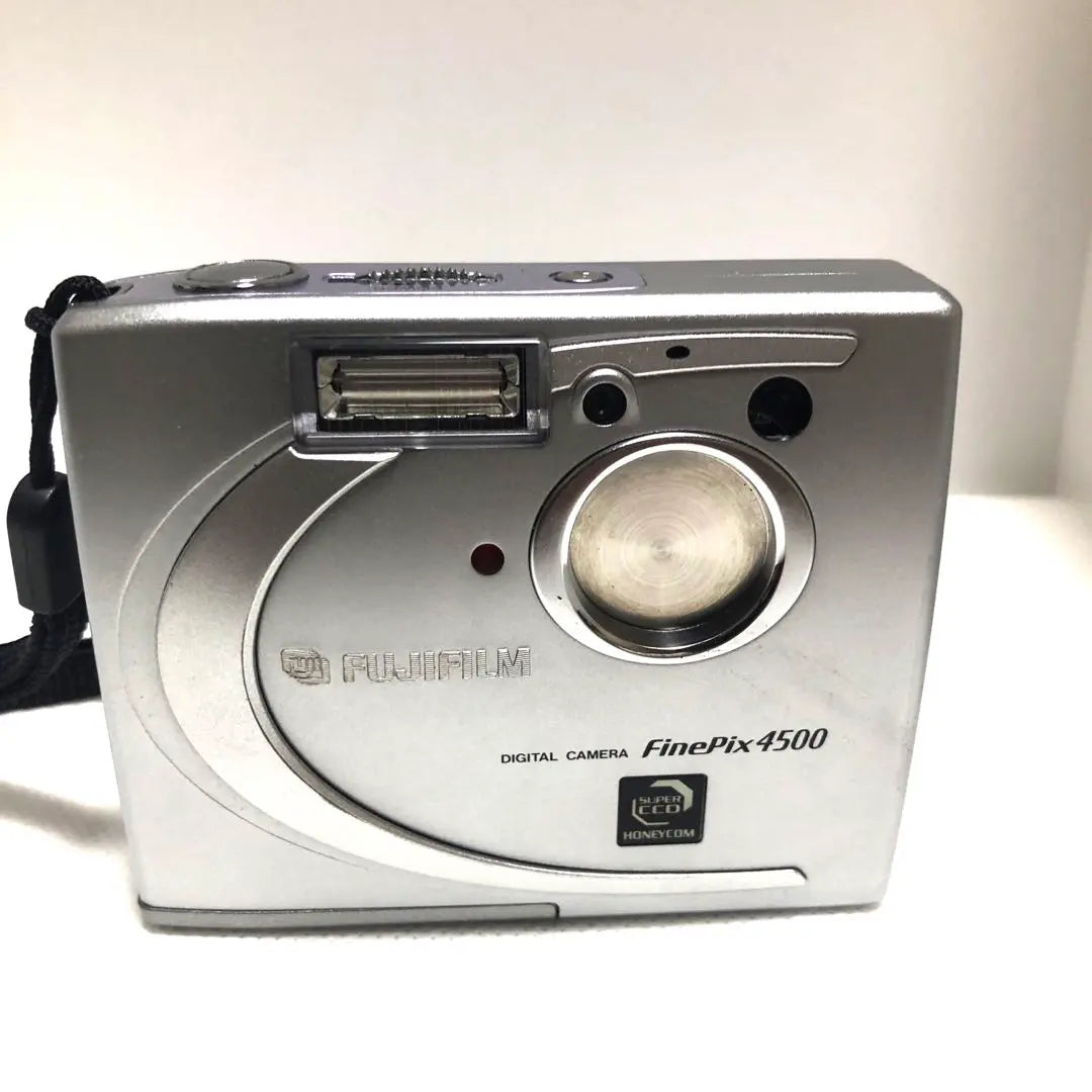 FUJIFILM FinePix 4500 Digital Camera