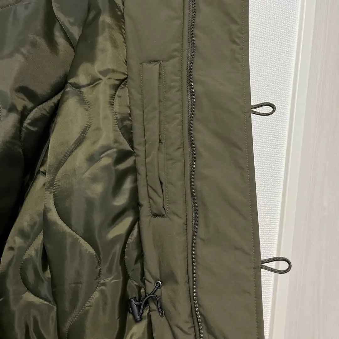 Unused [UNIQLO] Uniqlo N-3B jacket, padded, water repellent, washable at home