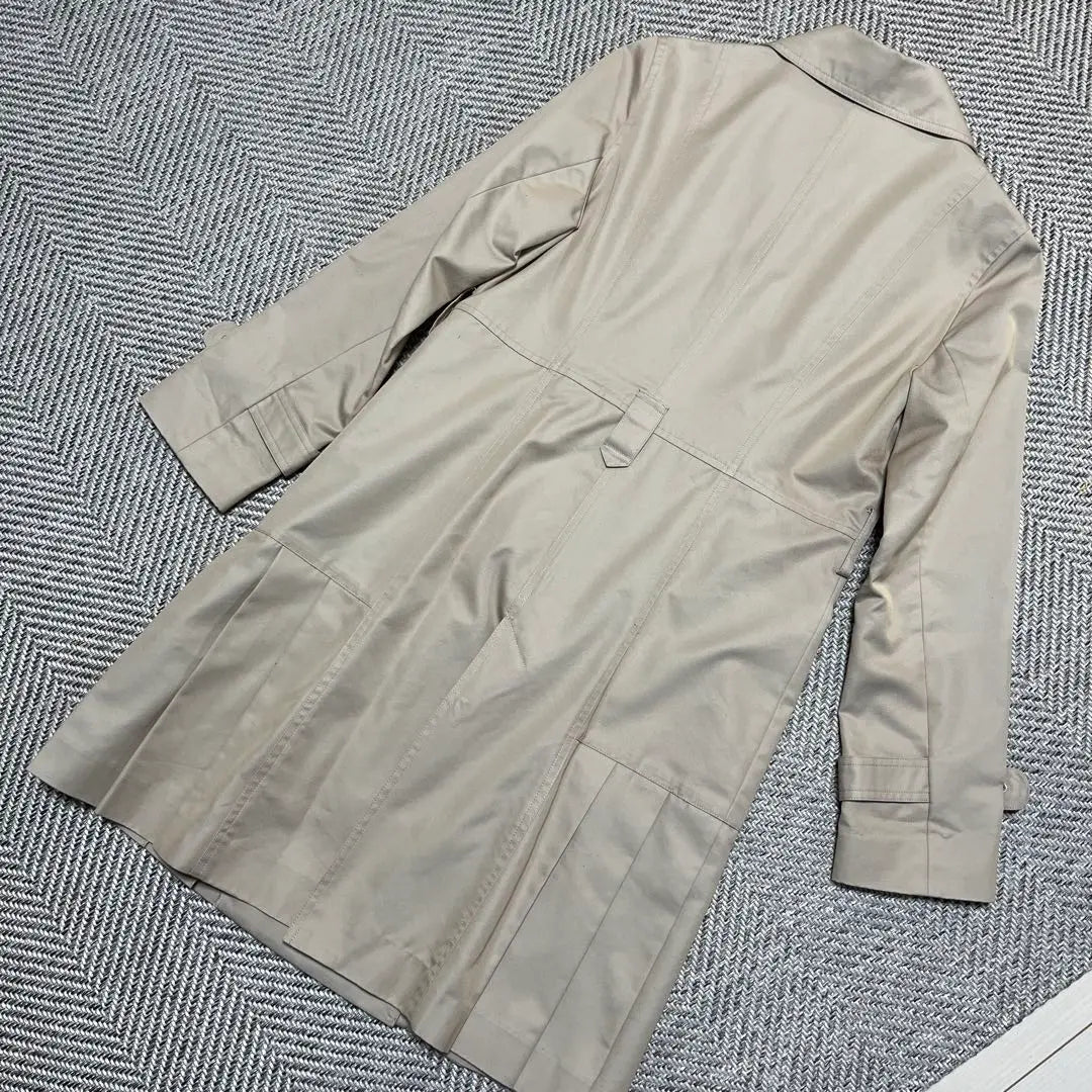 Same day shipping [Extremely beautiful] laura ashley spring pleated trench coat