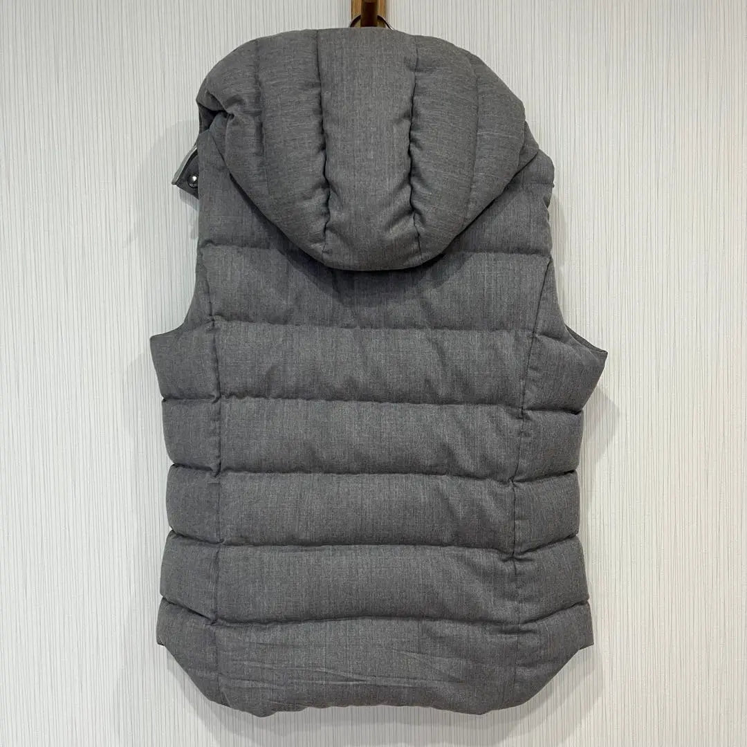 Tatras [02] Chaqueta de plumón para hombre Prendas de abrigo con capucha | タトラス【02】メンズ ダウン ベスト ジャケット アウター フード付き