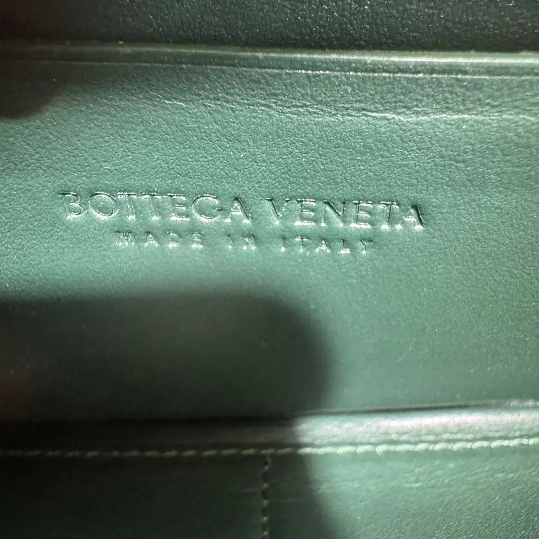 Cartera grande con solapa y cierre Cassette de Bottega Veneta Cartera larga D3421