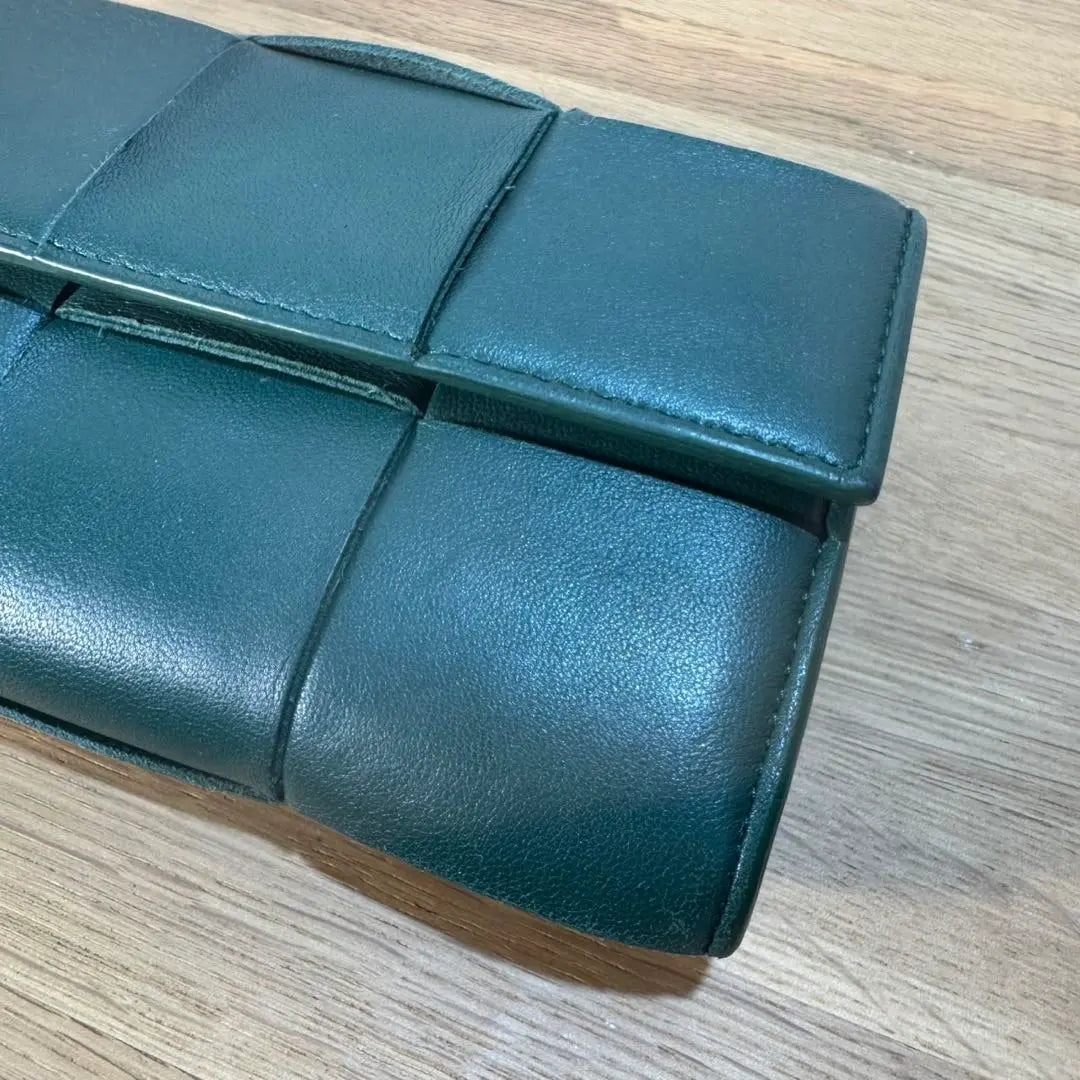 Cartera grande con solapa y cierre Cassette de Bottega Veneta Cartera larga D3421