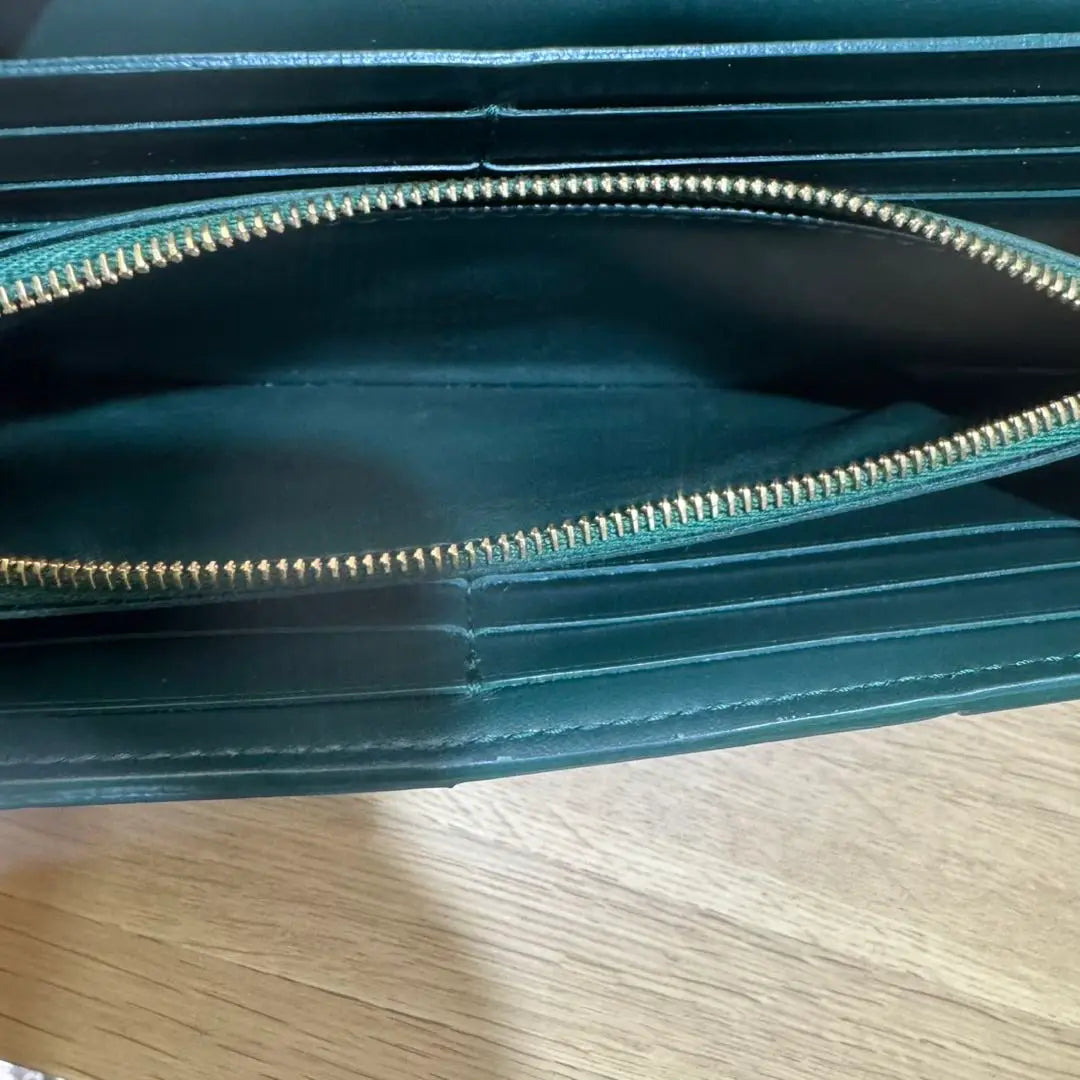 Cartera grande con solapa y cierre Cassette de Bottega Veneta Cartera larga D3421