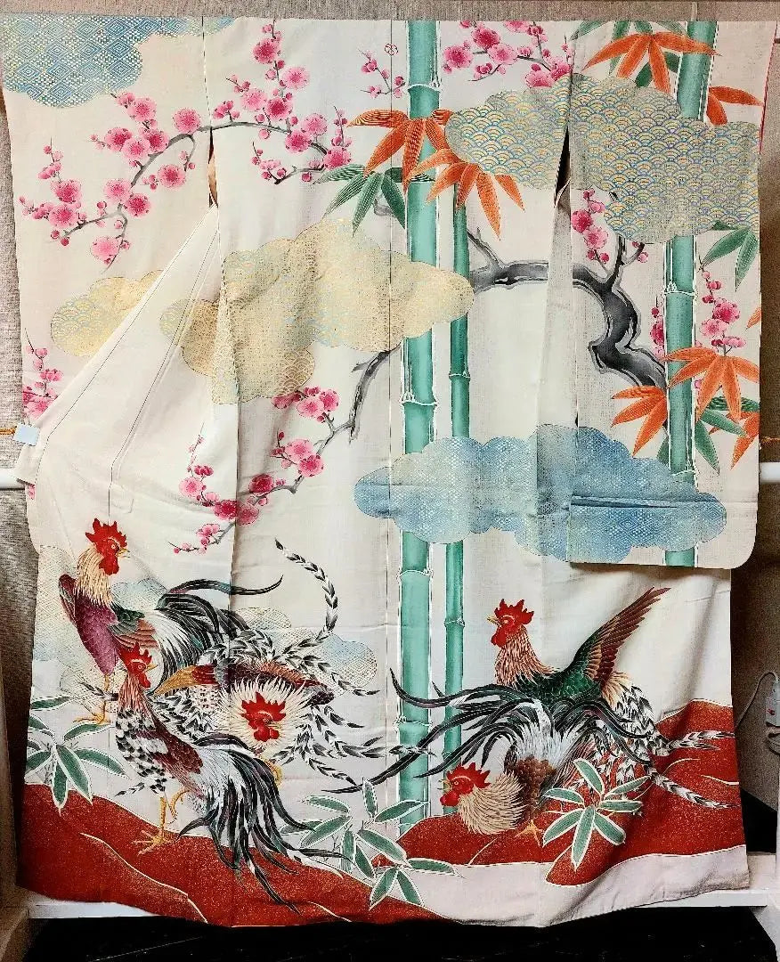 Vintage kimono, rare, furisode, gunchicken