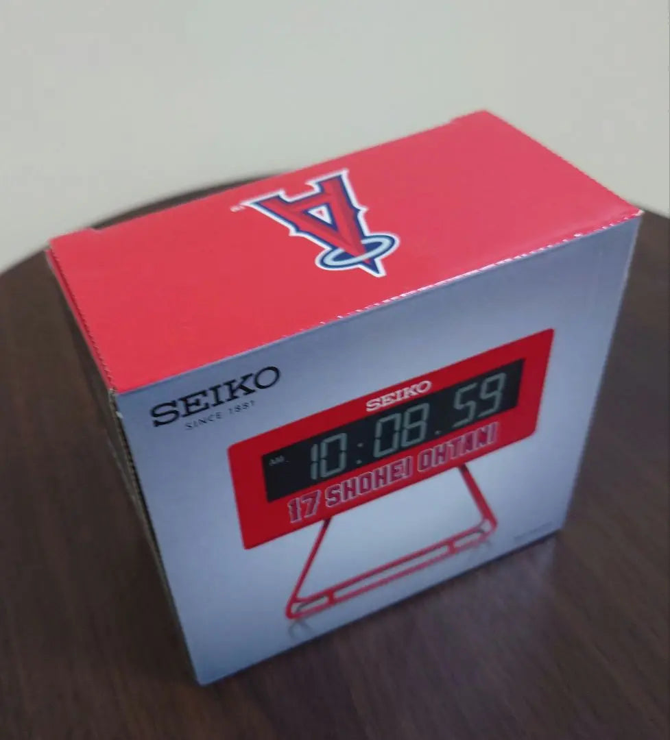 (Unopened, new) Seiko Novelty Table Clock Otani Shohei (not for sale)