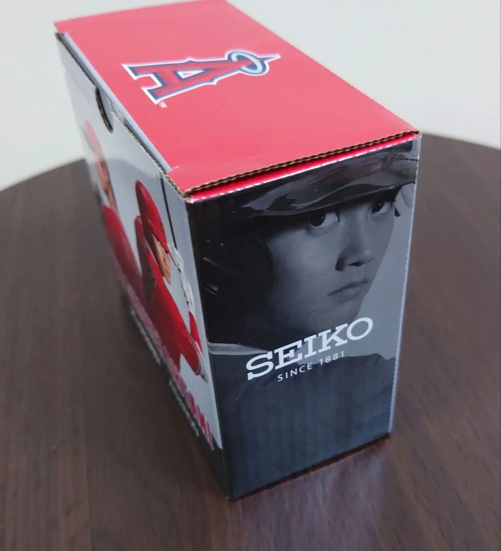 (Unopened, new) Seiko Novelty Table Clock Otani Shohei (not for sale)