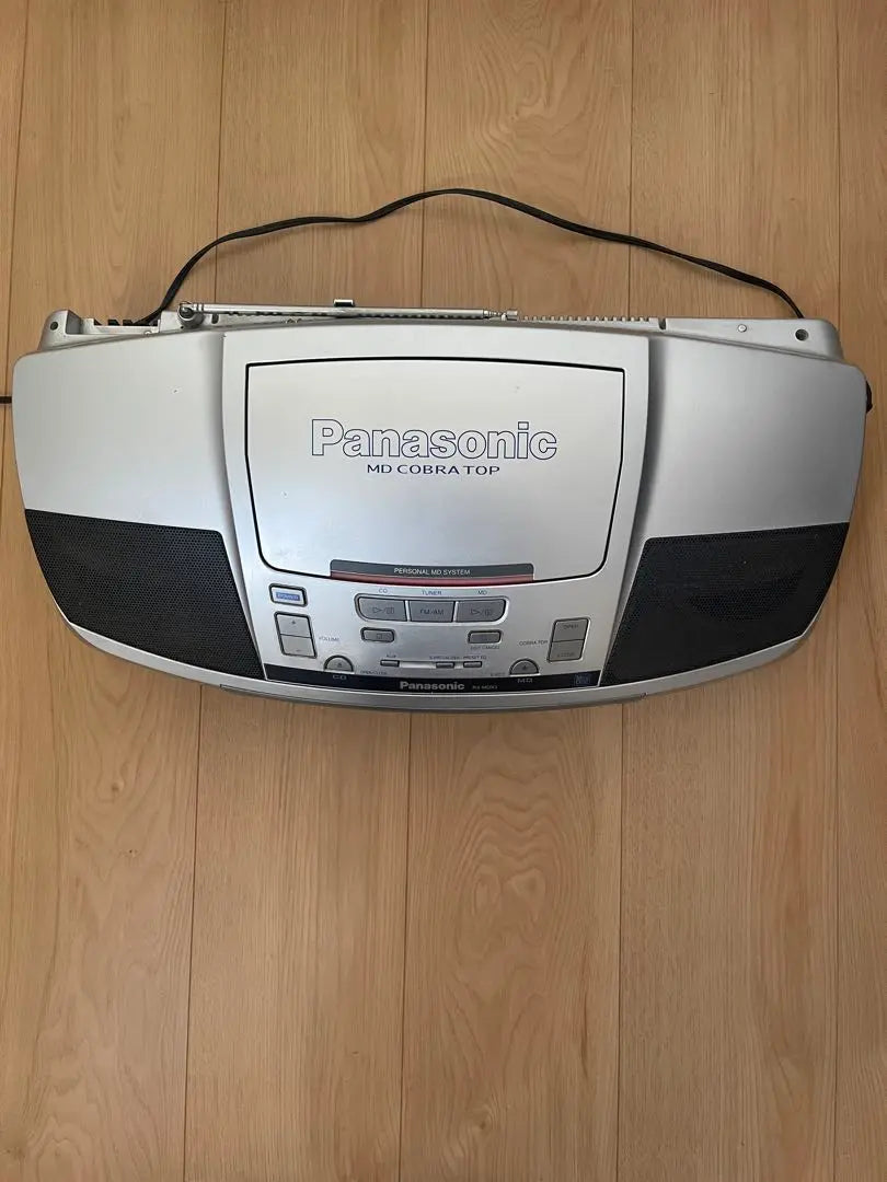 Reproductor de CD portátil Panasonic MD COBRA TOP