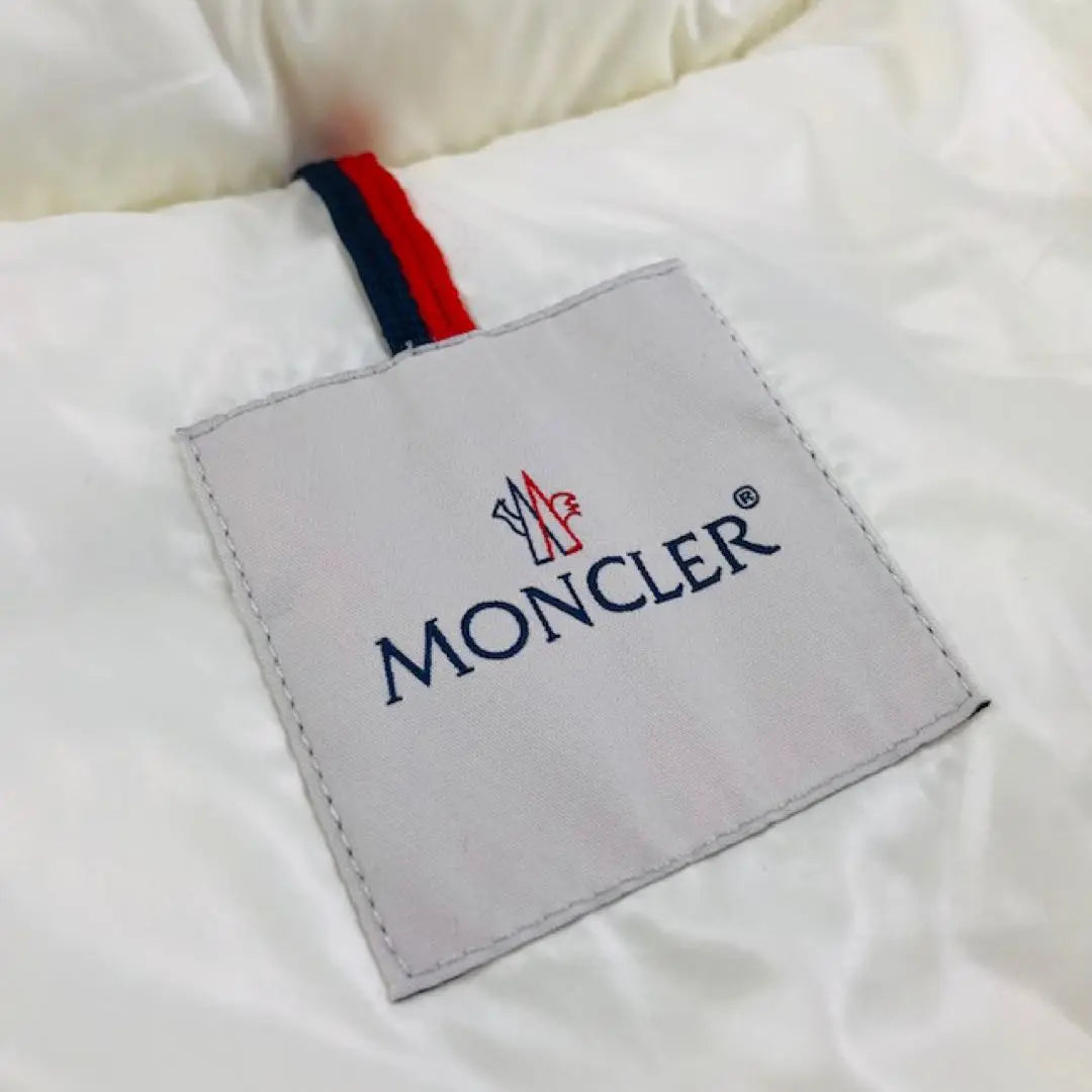 Beautiful goods ★ Moncler / Badyfur emblem with Real fur (3)