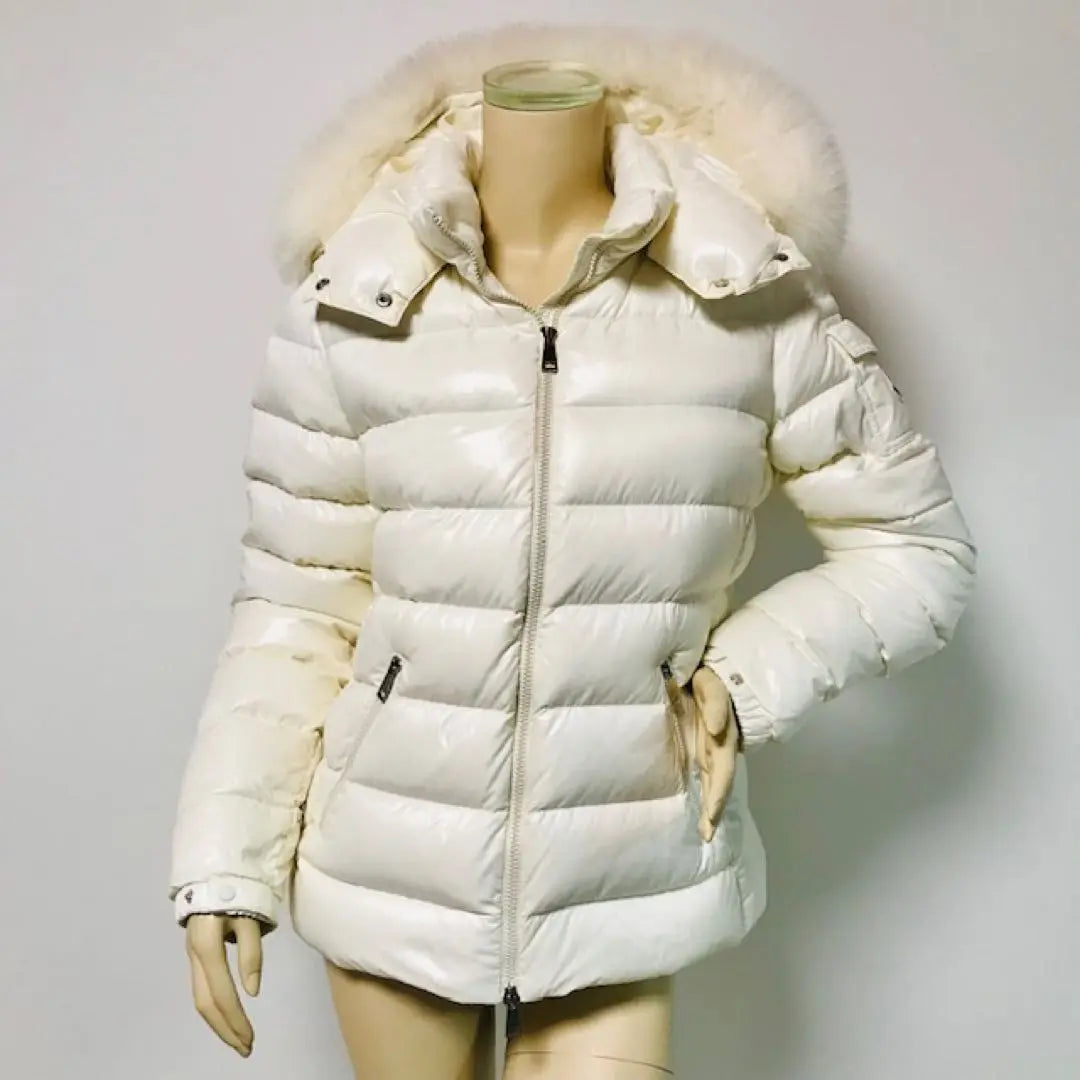 Hermosos productos ★ Emblema Moncler / Badyfur con piel real (3)