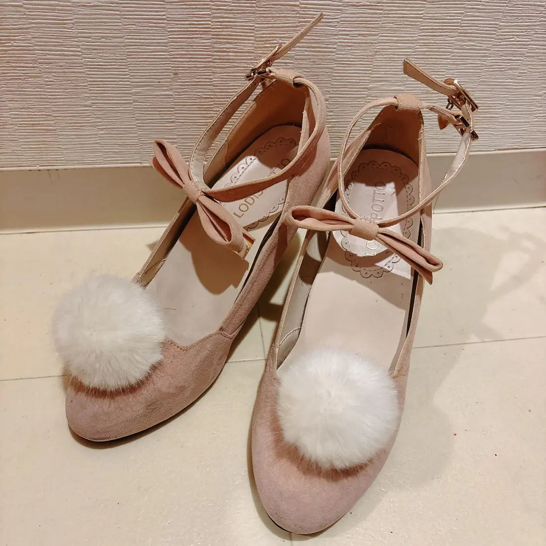 ⚠️Reasonable ⚠️Super cheap ♡LODISPOTTO ♡ Ribbon heel with pom pom ♡ Cute ♡ M size