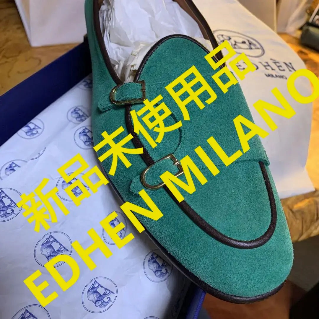 New and unused item Edhen Milano Brera velvet loafers