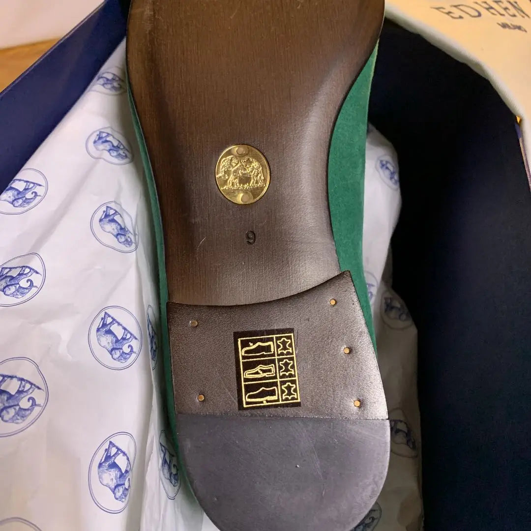 Artículo nuevo y sin usar Mocasines de terciopelo Brera de Edhen Milano