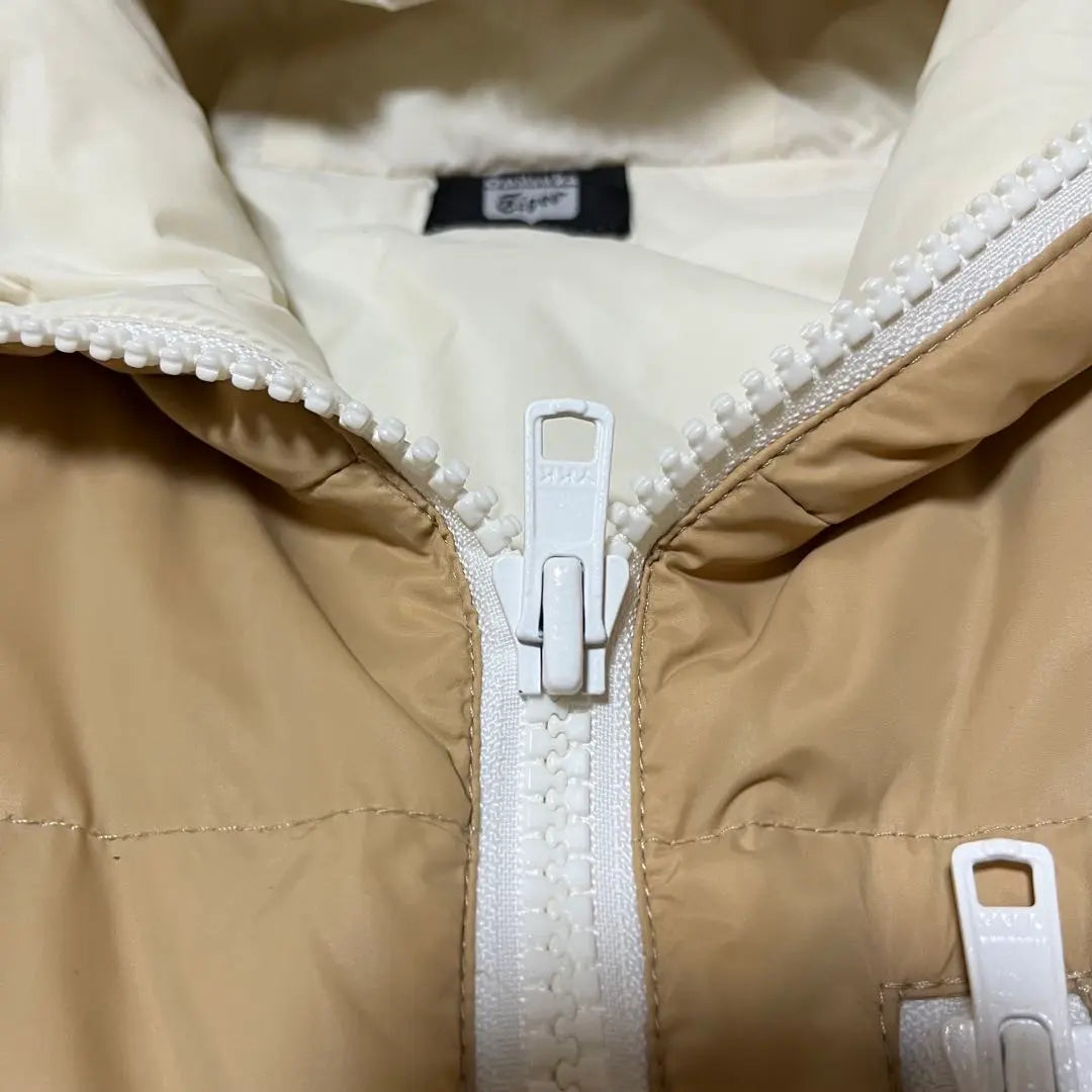 Beautiful condition Onitsuka Tiger Down Jacket Beige Hooded Padded M