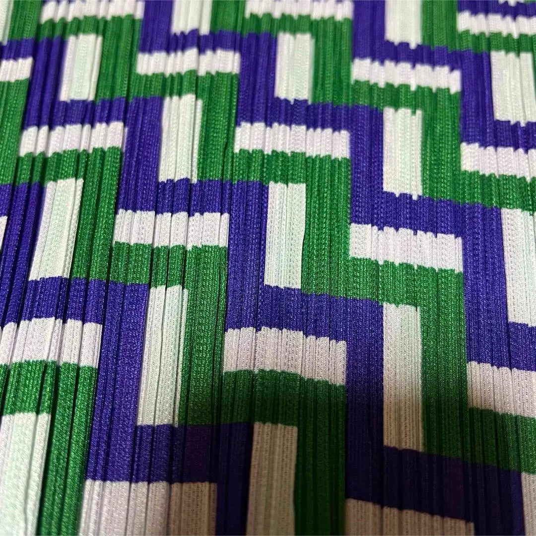 PLEATS PLEASE Short sleeve dress, all over pattern, purple x green x white