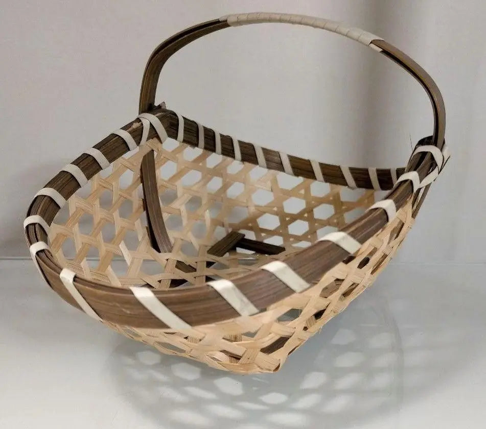 Artesanía de bambú, cesta de bambú hecha a mano, cesta hecha a mano, cesta, estuche para accesorios, interior, artesanía tradicional