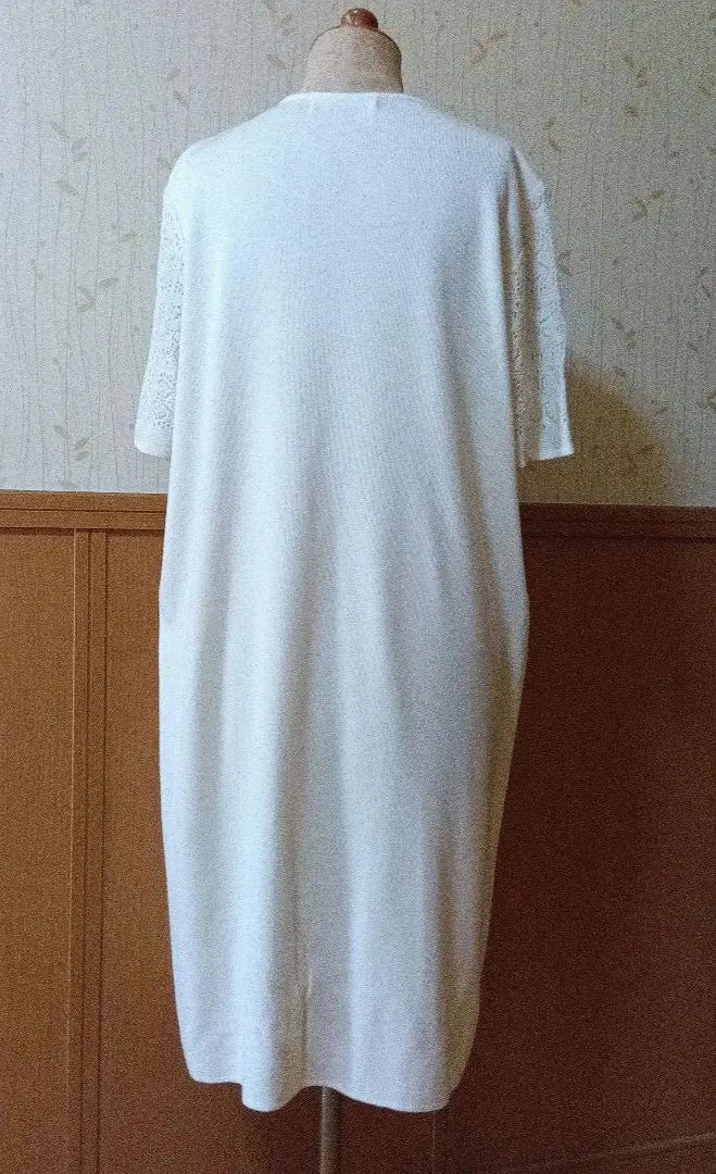 Knit dress, lace sleeves, ivory, size L