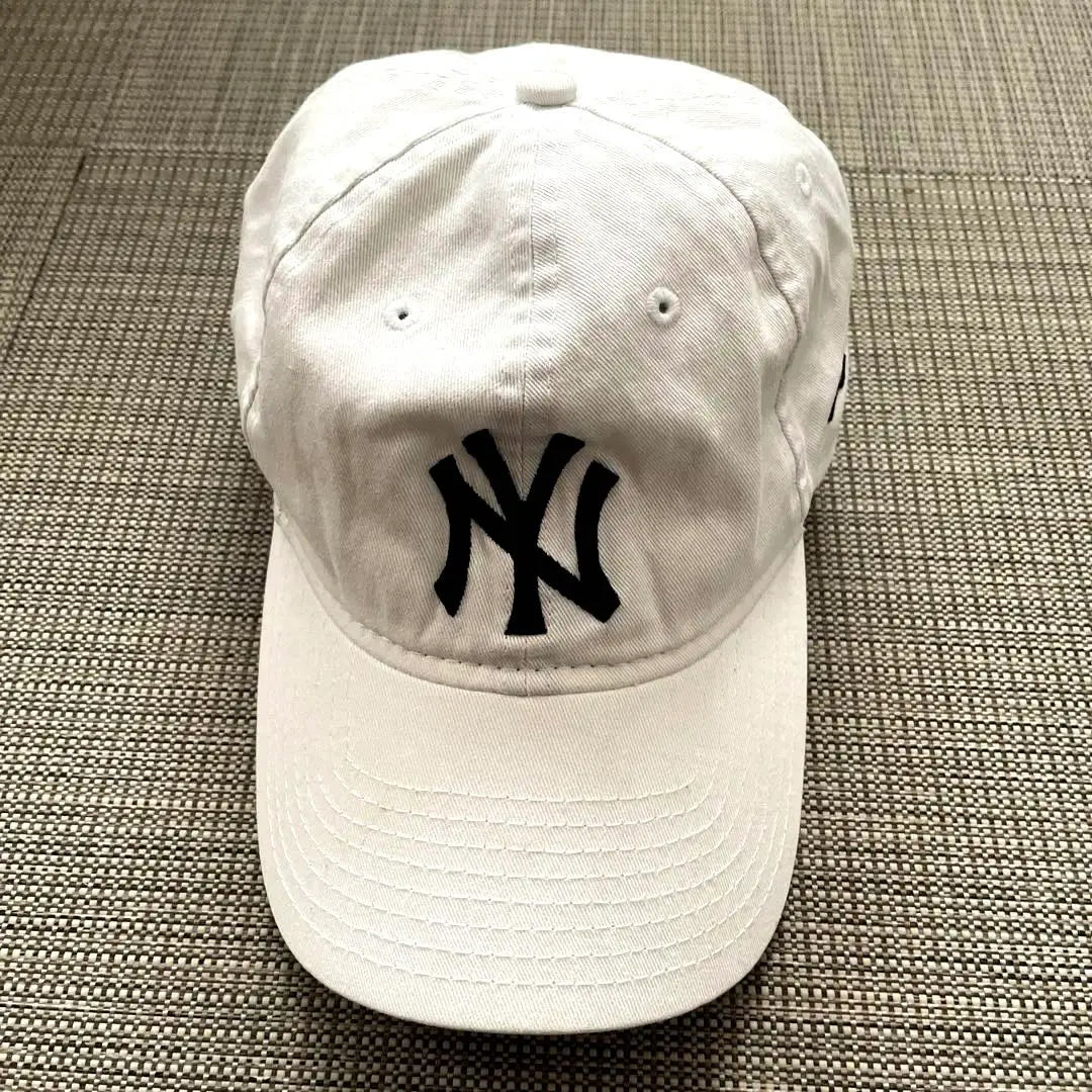 ★ Gorra NEW ERA 9TWENTY de los New York Yankees, color blanco