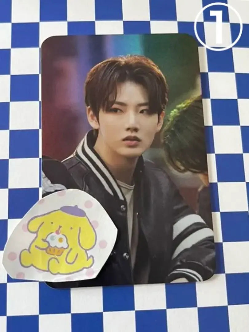 ☆③ TREASURE TRACE Goods Hologram Trading Card Jungyu