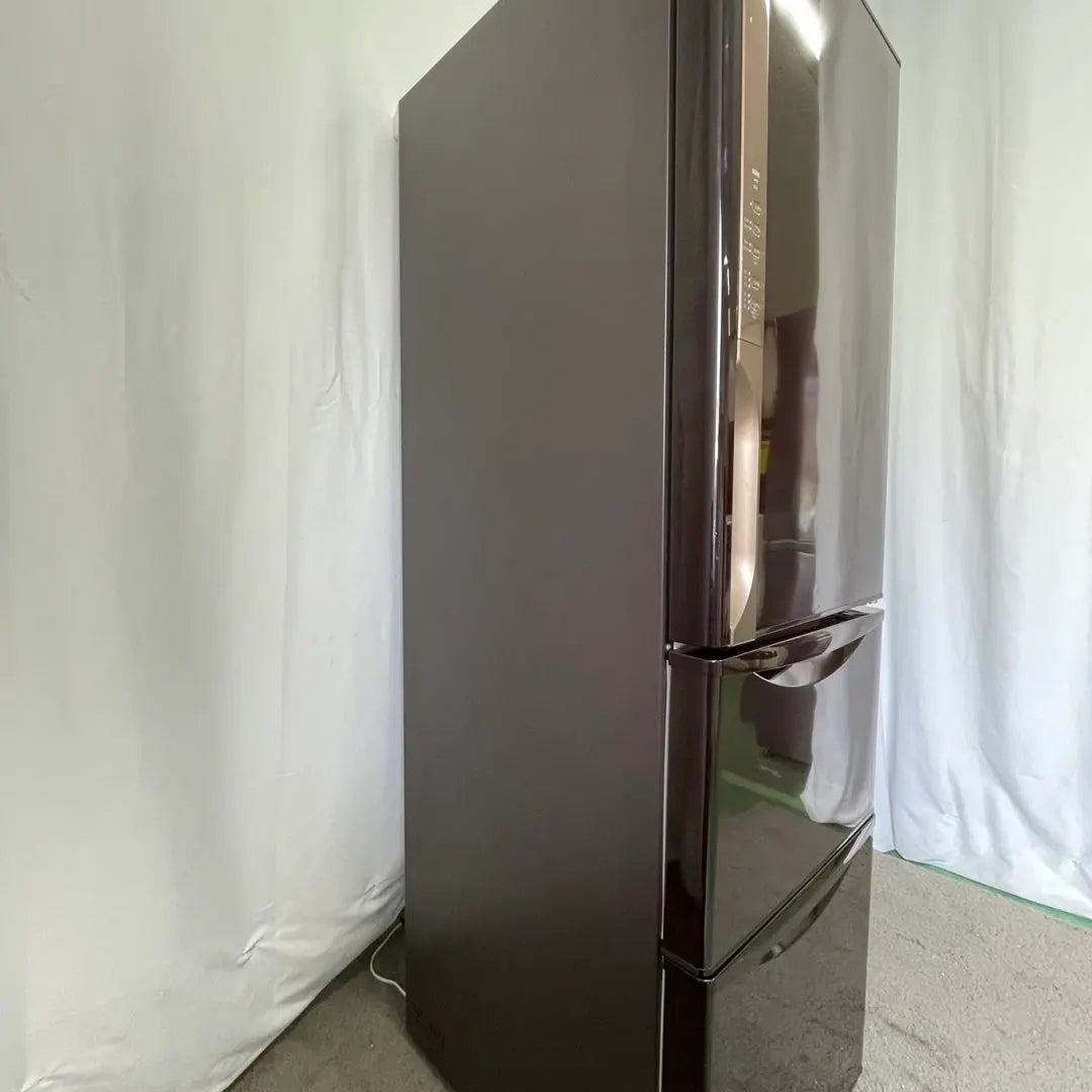 ❤️Free installation❤️ Hitachi refrigerator 300 liters, large capacity, cohabitation, dark brown, large, used