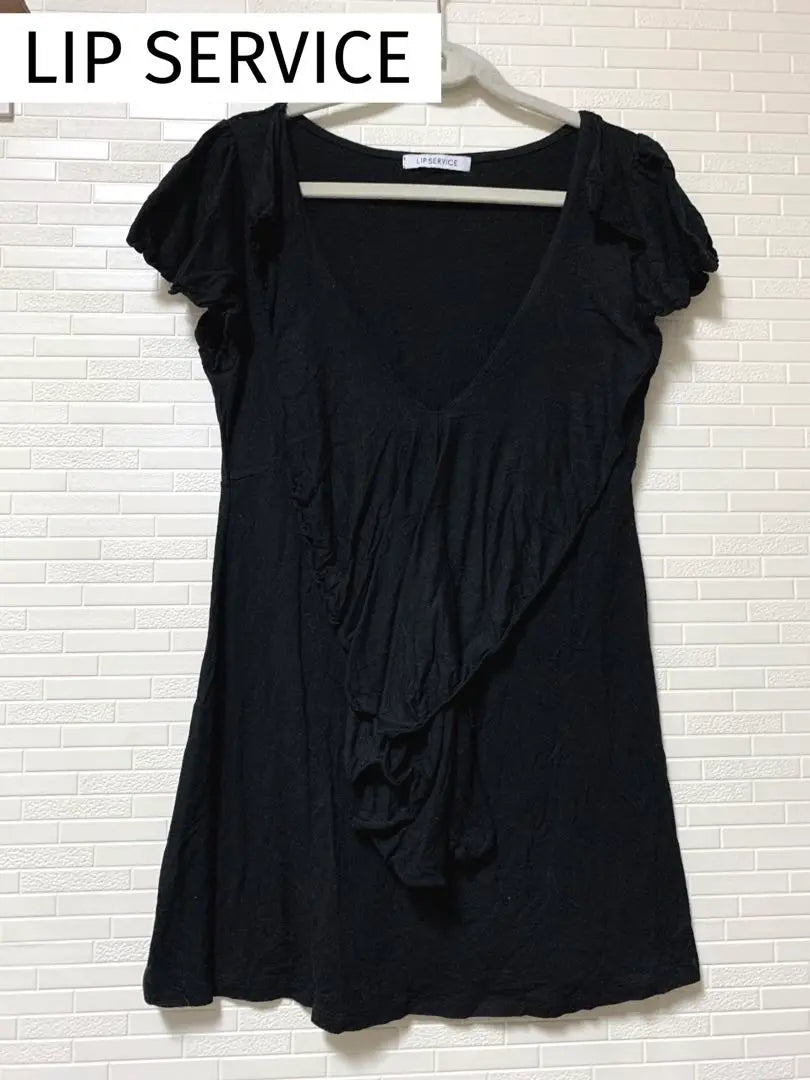 LIP SERVICE [Good condition] Ruffled T-shirt