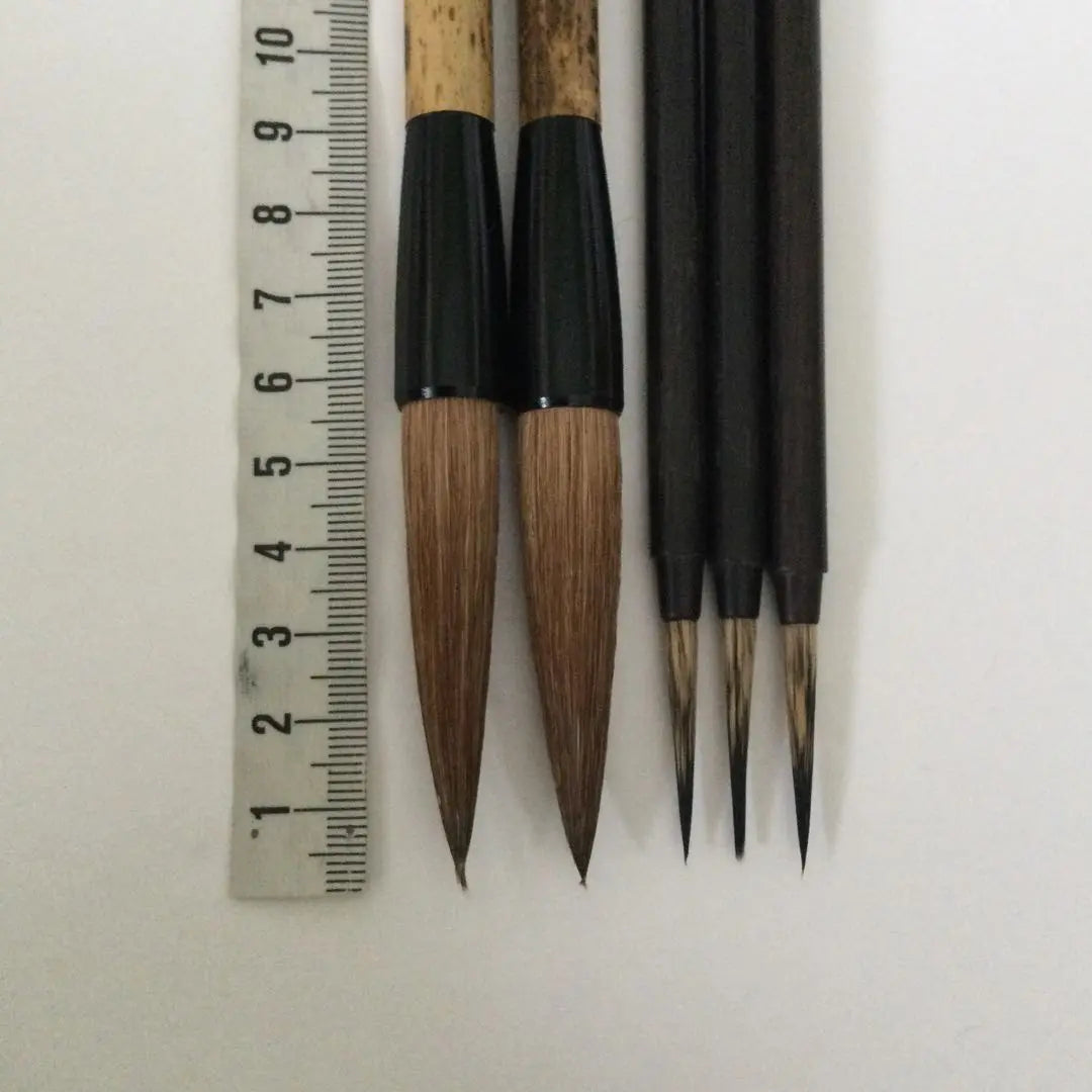 Calligraphy, brush, large brush, small brush, calligraphy