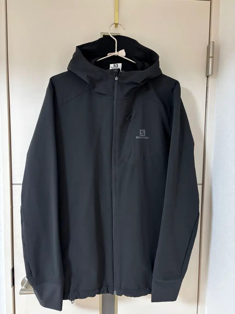 Final price reduction!! ️ [Good condition] Salomon Black Hooded Jacket