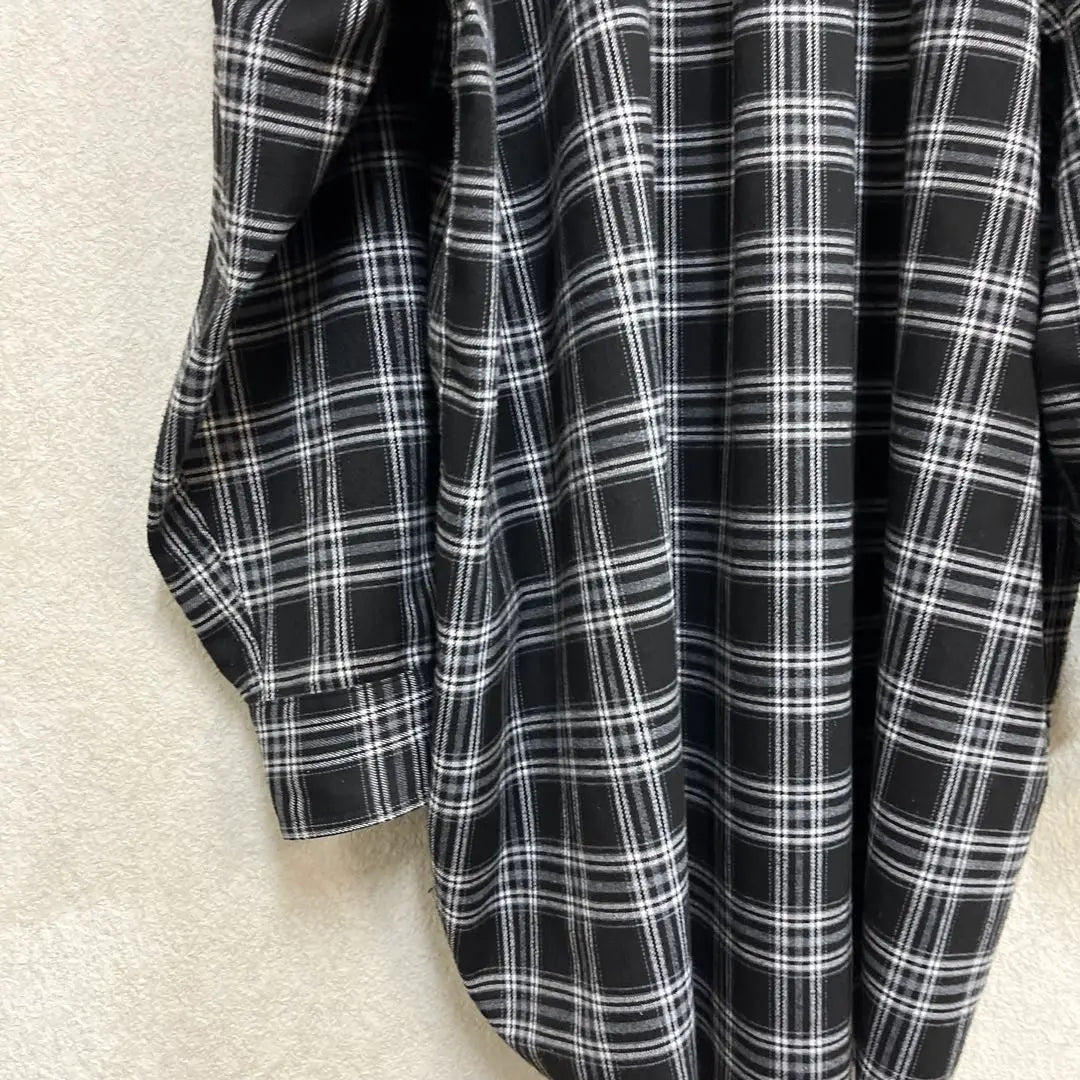 SLEEPINGTABLET Black and white check pattern overwide shirt