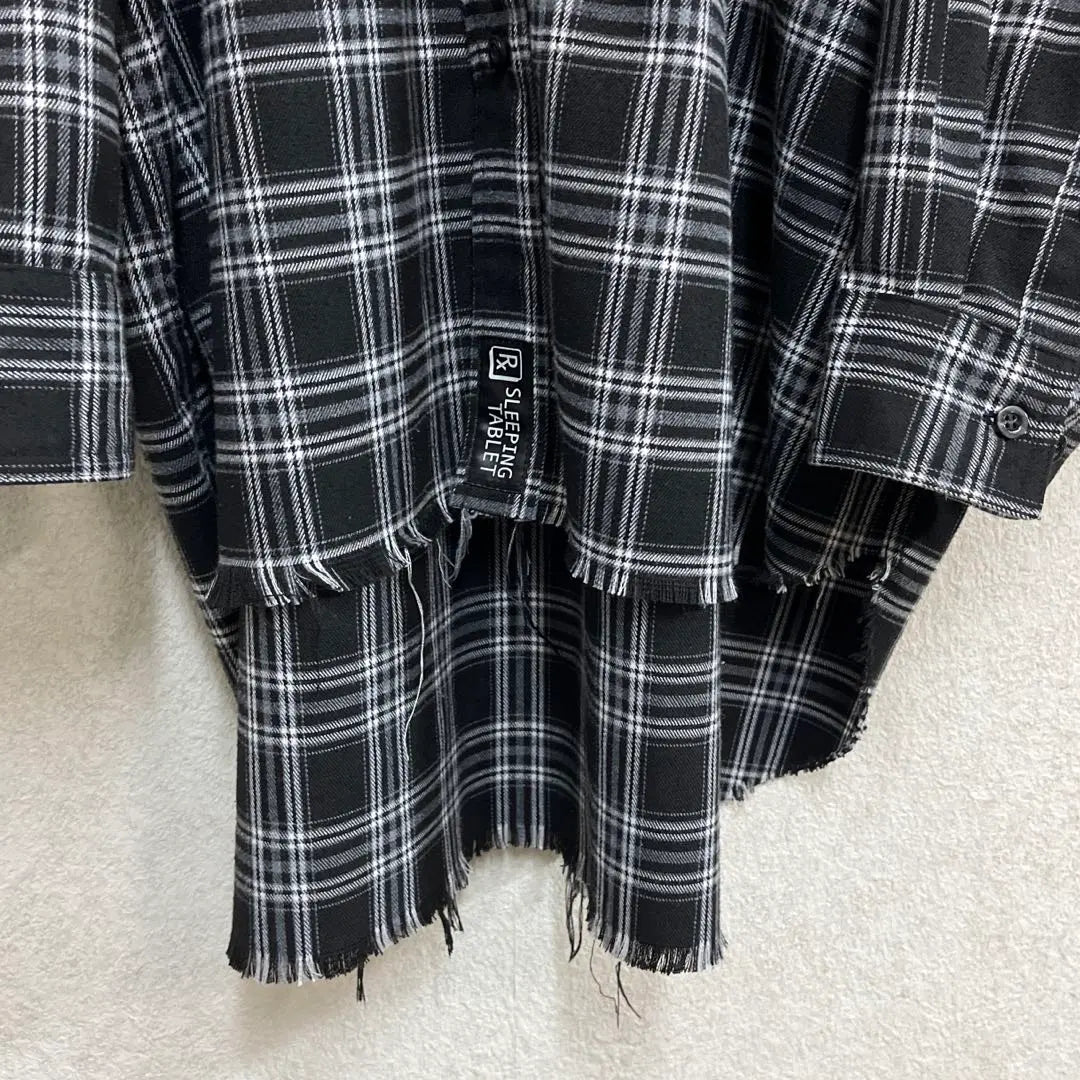 SLEEPINGTABLET Black and white check pattern overwide shirt