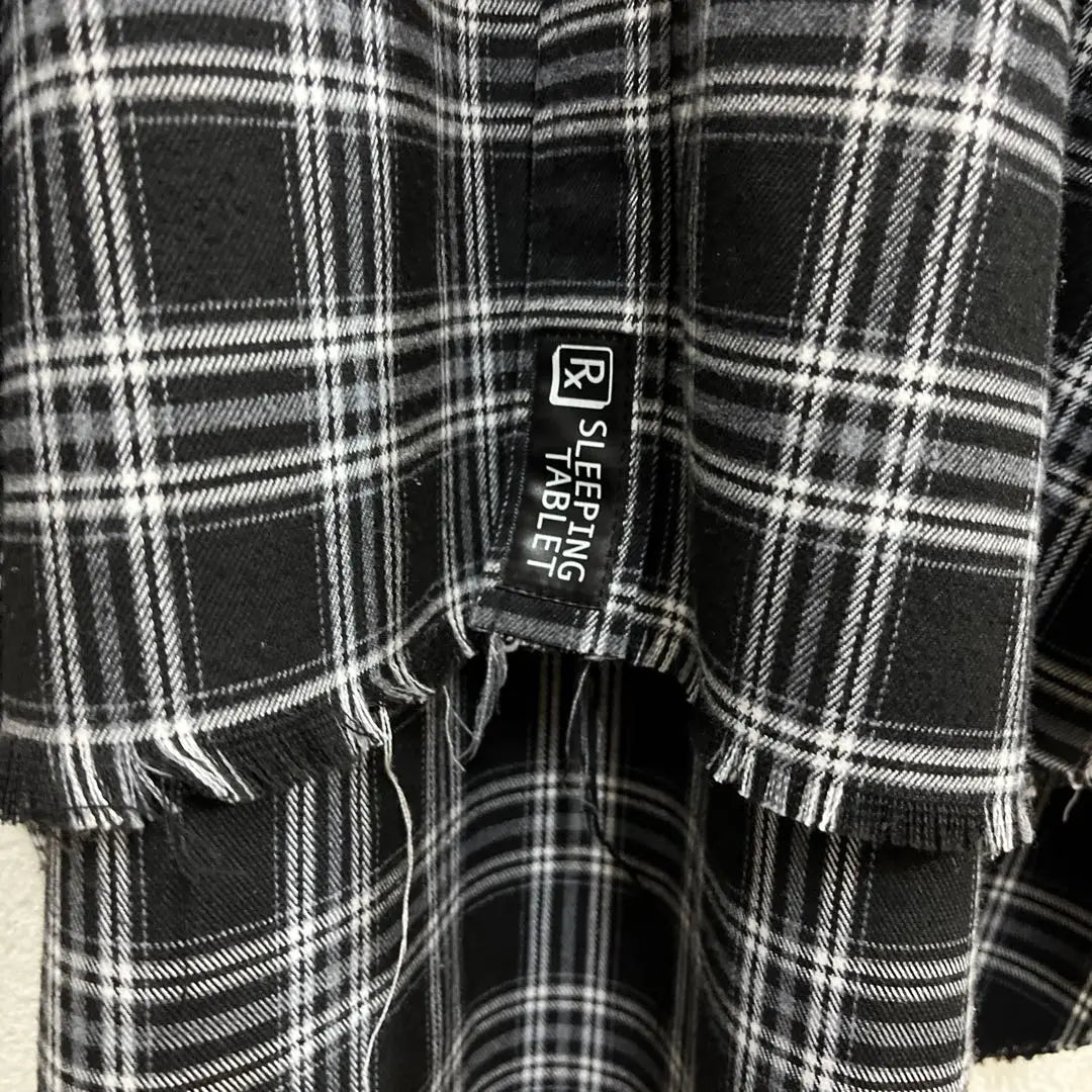 SLEEPINGTABLET Black and white check pattern overwide shirt