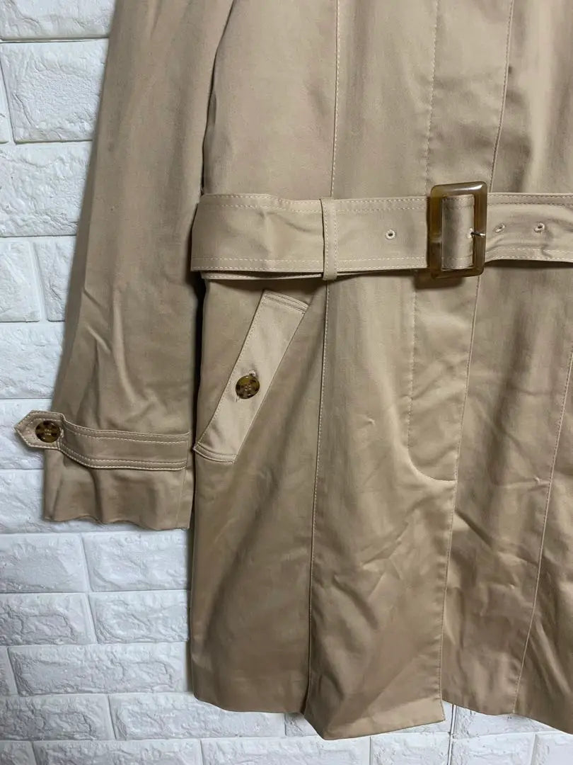 [Marshaan Jerik] Mitsukoshi Isetan trench coat with belt, beautiful condition, beautiful