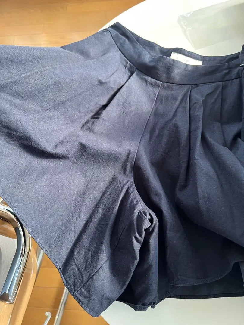 [LITER] ari pleats skirt pants navy S size